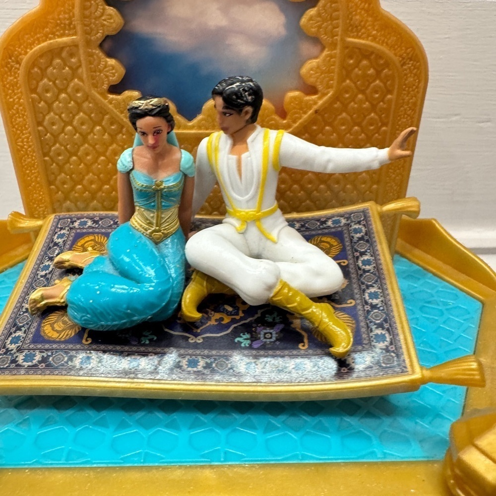 Disney Aladdin and Jasmine Musical Jewelry Box - Gold and Blue Kids Girls - Picture 2 of 7